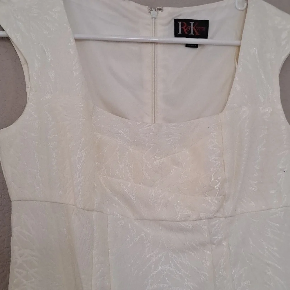 Women's dress Nwot! - Picture 3 of 5